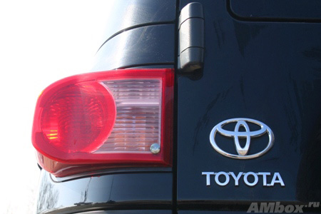Тест-драйв Toyota FJ Cruiser